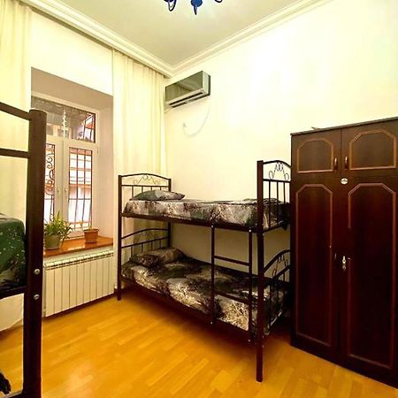 באקו S T Hostel Formerly Sth Hostel מראה חיצוני תמונה